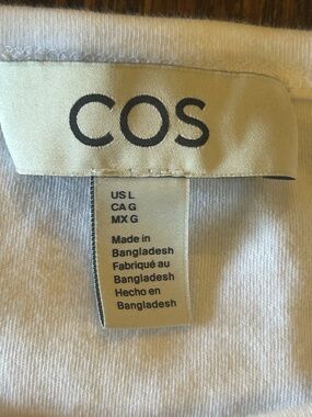 COS Women’s Basic White Short Sleeve T Shirt Sz Large Crew Neck Side Slit Cotton